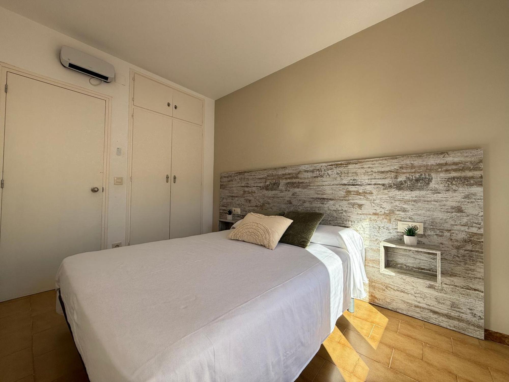 Agi Sant Jordi Apartment โรเซส ภายนอก รูปภาพ