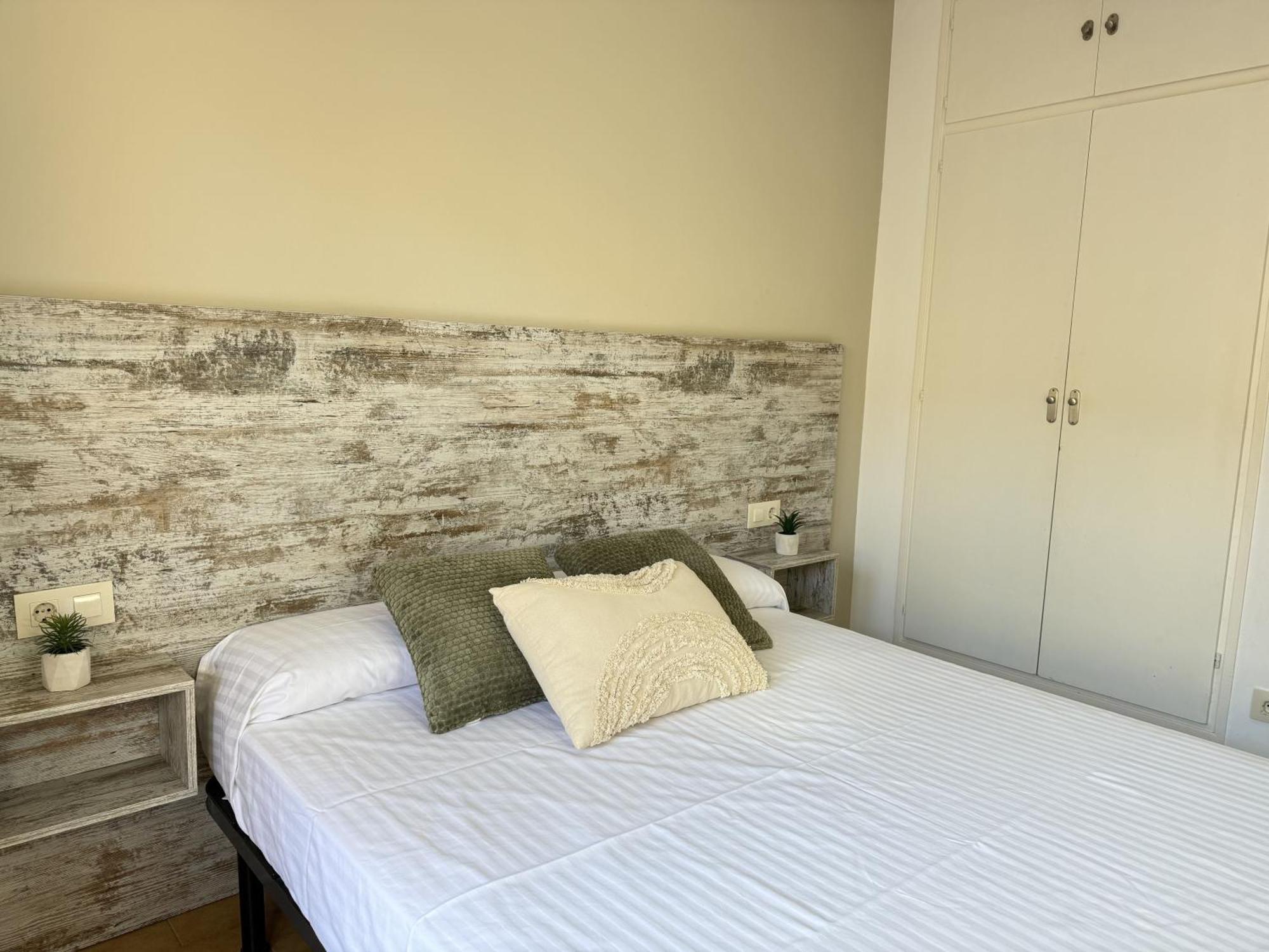 Agi Sant Jordi Apartment โรเซส ภายนอก รูปภาพ