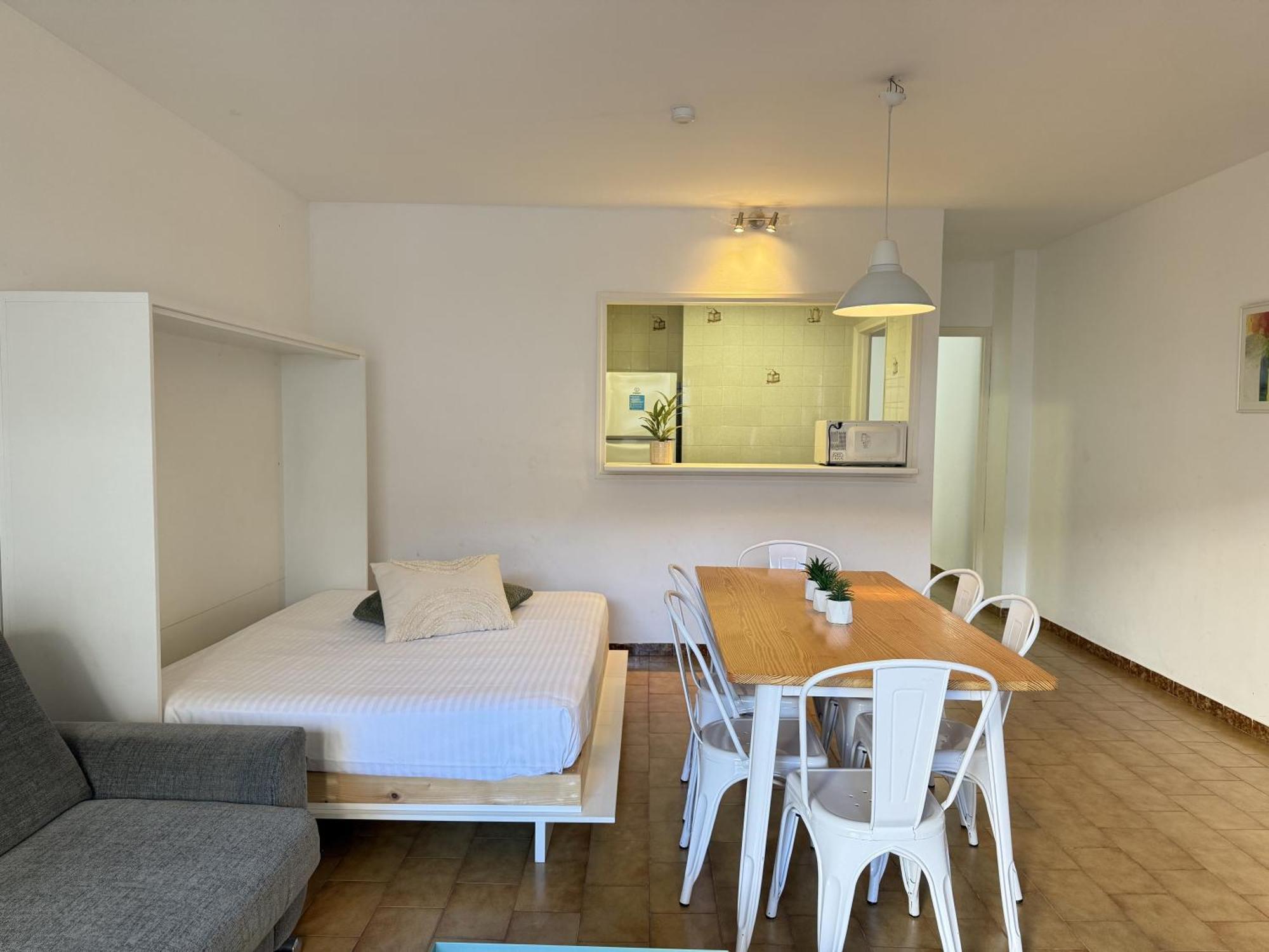 Agi Sant Jordi Apartment โรเซส ภายนอก รูปภาพ